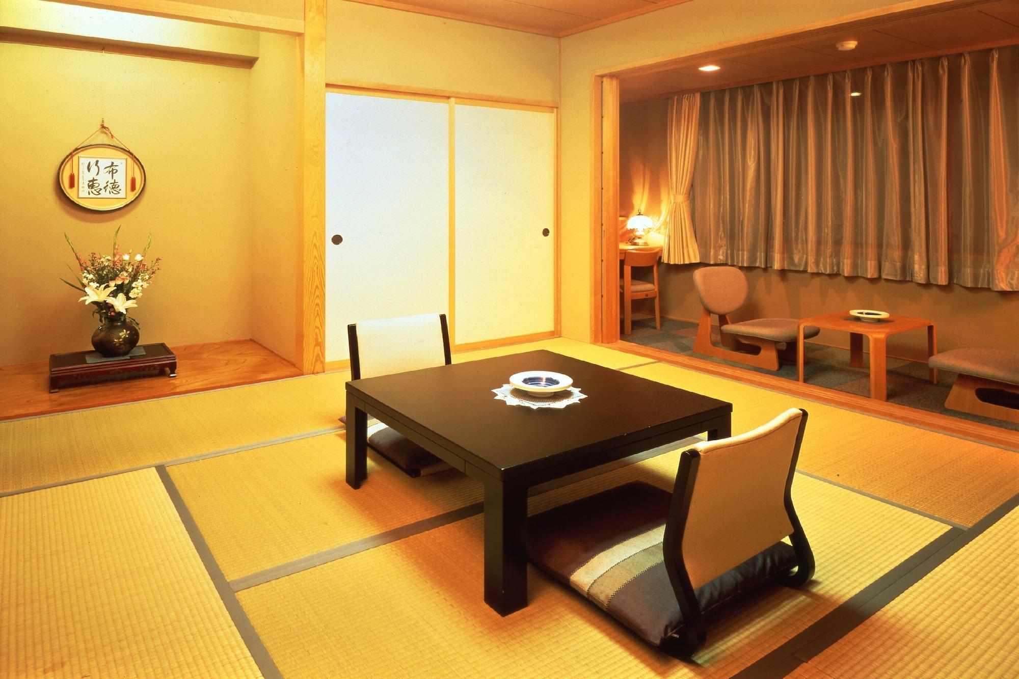 Hakuba Hotel Ougiya Eksteriør bilde