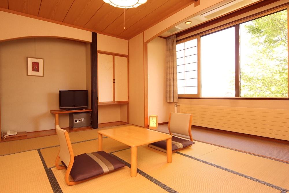 Hakuba Hotel Ougiya Eksteriør bilde