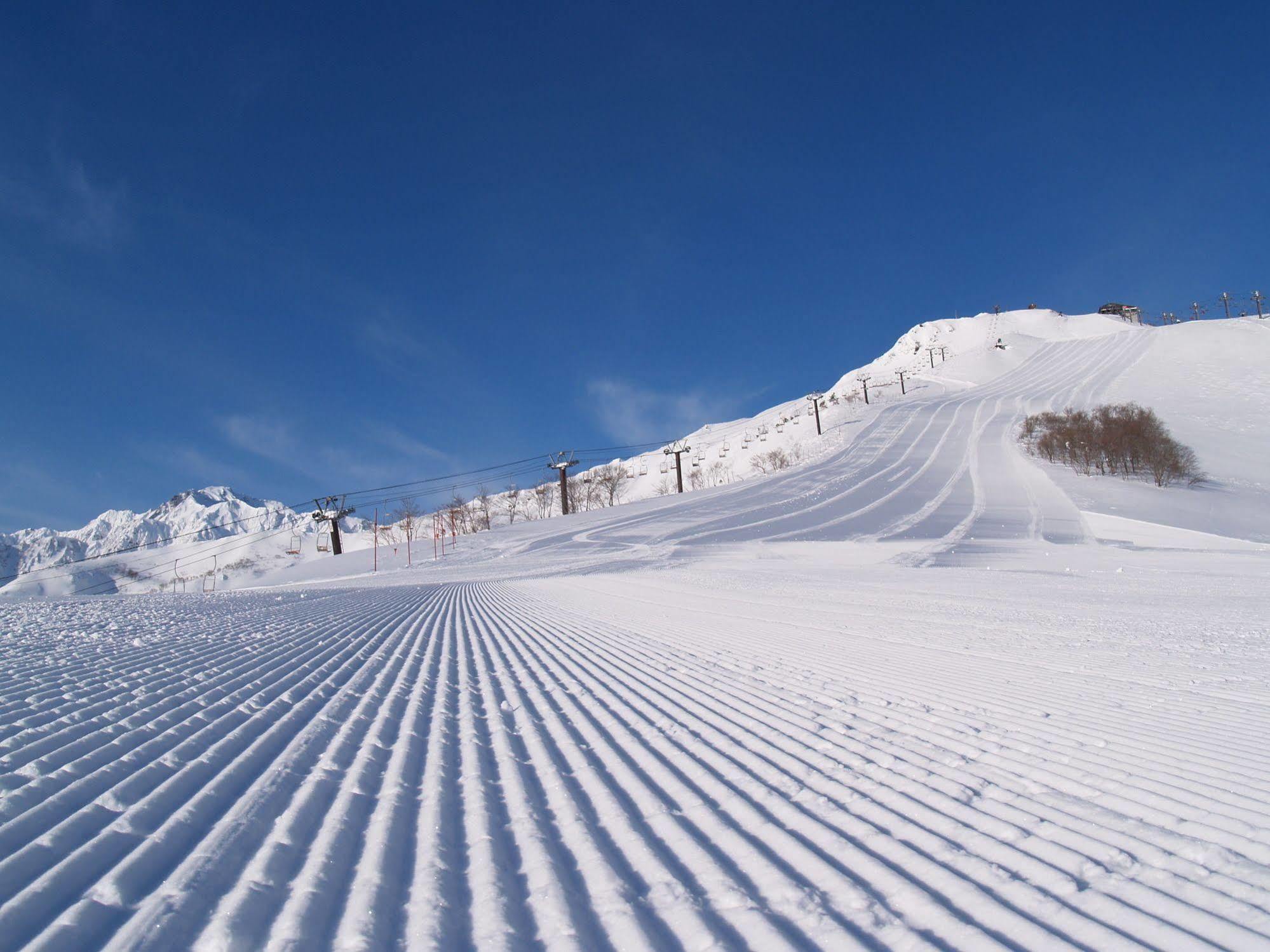Hakuba Hotel Ougiya Eksteriør bilde